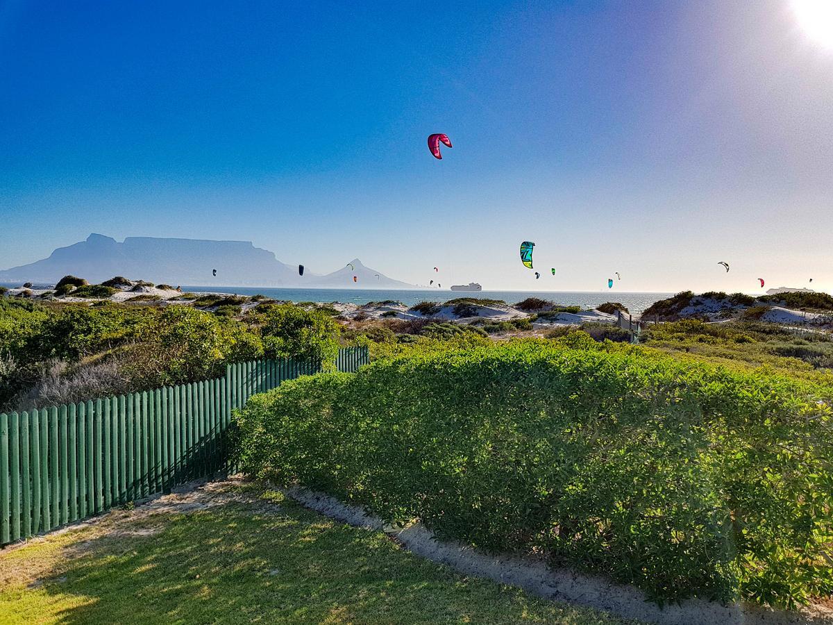 בלוברגסטראנד Heaven On Earth - Blouberg Beachfront Self-Catering Apartment מראה חיצוני תמונה